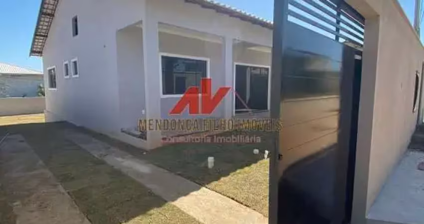 Otima casa linear 2 dormitórios [1suite] - são pedro d&apos;aldeia