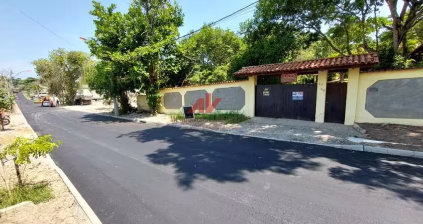 Casa 3/4 - amplo quintal com àrea de lazer - maricà