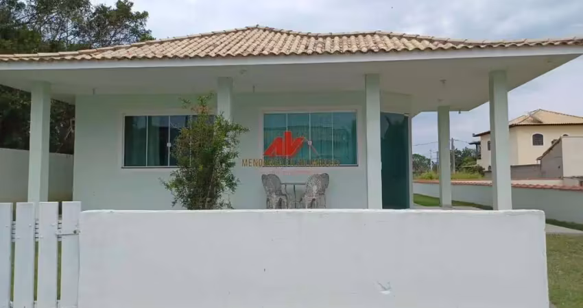 Casa em condomínio fechado com 3 quartos à venda na Praia Seca, Araruama 