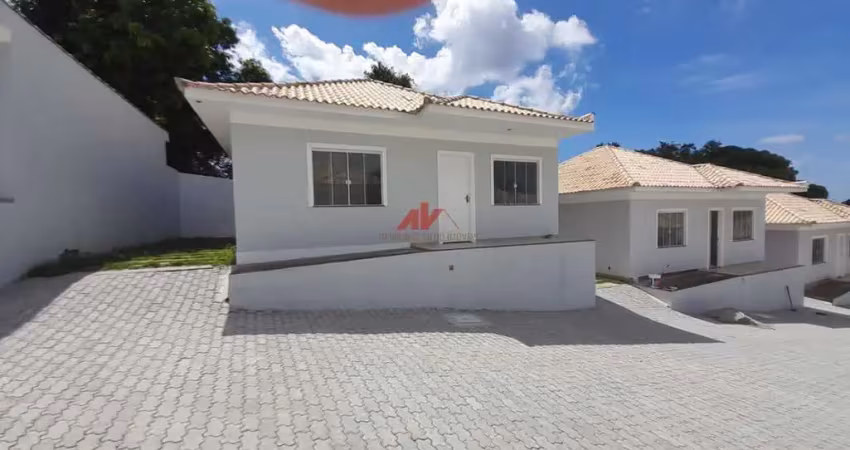 Casa de condominio 2 quartos hà 200m da lagoa de araruama