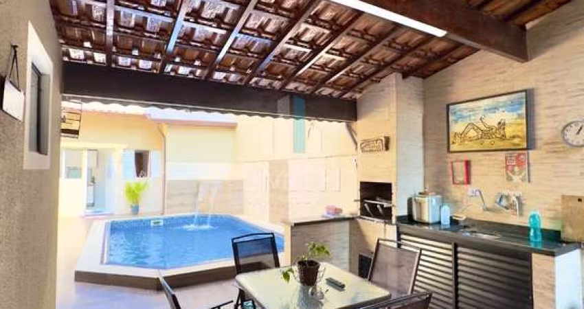 Casa com 3 quartos à venda na Rua Argentina, 407, Guilhermina, Praia Grande