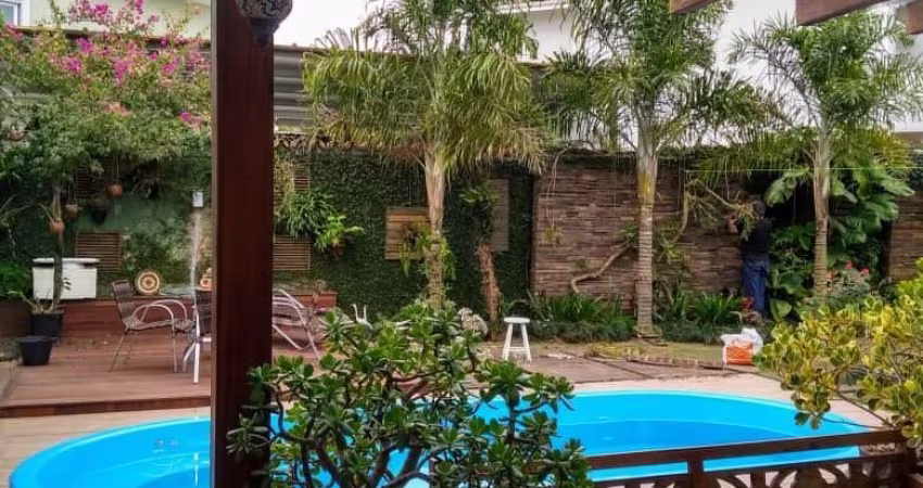 Casa a venda em Condomínio, 450 m2. 4 quartos  Bairro Uberaba
