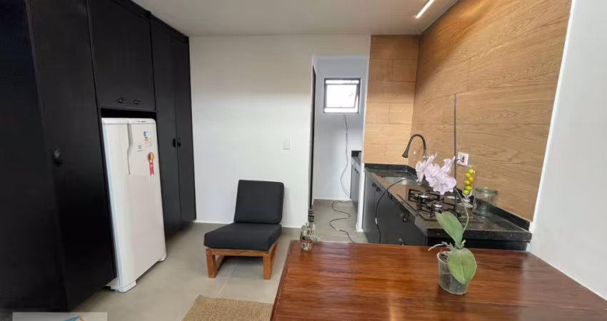 Loft Mobiliado para Locação: 45 m², sem vaga. Mirandópolis