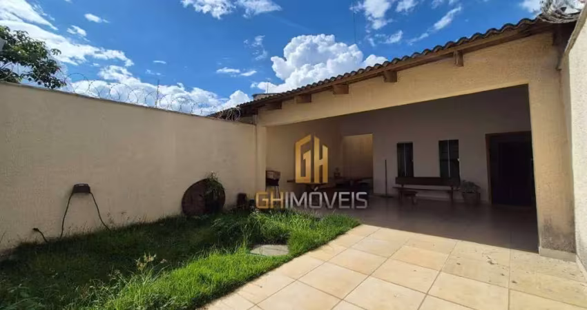 Casa à venda, 118 m² por R$ 600.000,00 - Cardoso Continuação - Aparecida de Goiânia/GO