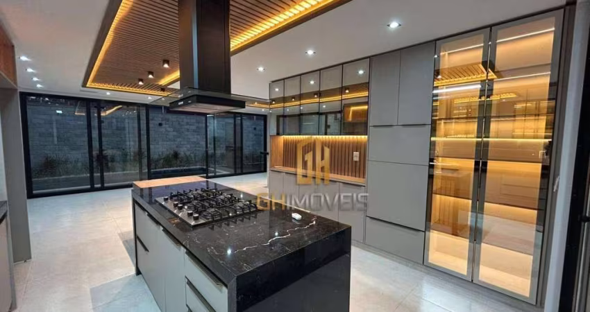 Sobrado à venda, 232 m² por R$ 1.790.000,00 - Jardins Porto 	 - Senador Canedo/GO