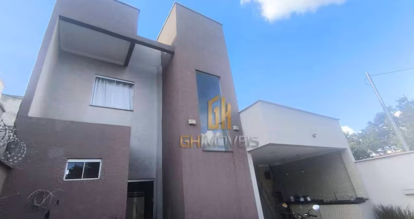 Sobrado à venda, 139 m² por R$ 550.000,00 - Residencial Solar Bougainville - Goiânia/GO