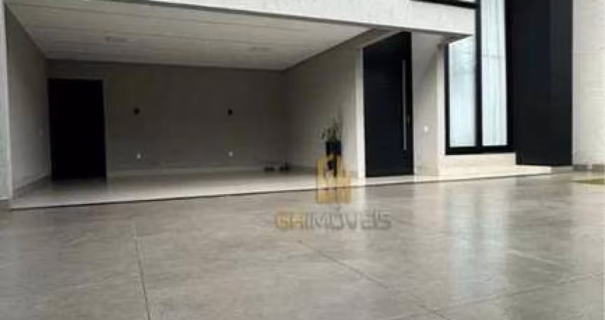 Casa com 3 dormitórios à venda, 263 m² por R$ 1.550.000,00 - Residencial Itamaracá - Goiânia/GO