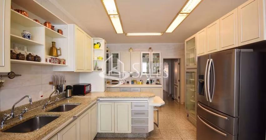 APARTAMENTO COM 4 SUÍTES NO JARDINS 8 VAGAS