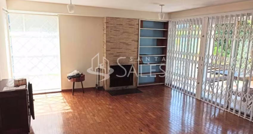 Casa Térrea, 3 quartos, 1 Suíte, 3 Vagas - Jadim Floresta