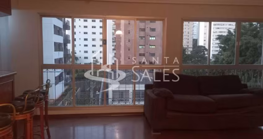 Apartamento à venda em Moema, São Paulo-SP: 3 quartos, 1 suíte, 2 salas, 3 banheiros, 2 vagas de garagem - 107 m² de área.