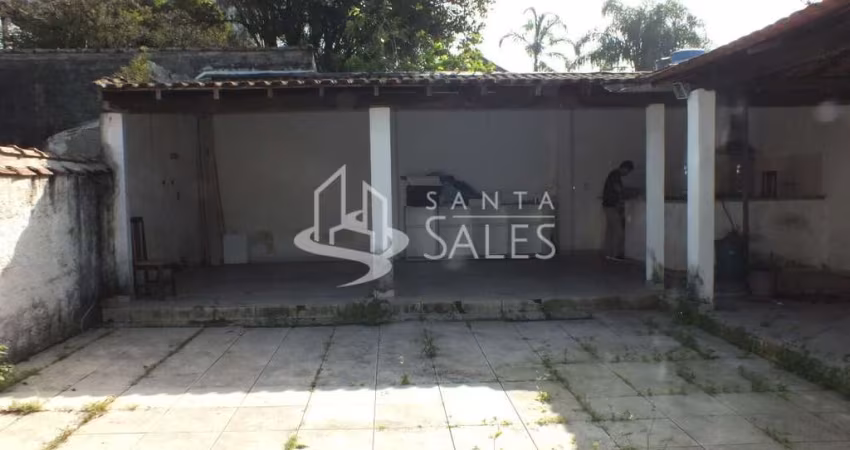 Casa com terreno de 425 m² - churrasquira e quisque no fundo