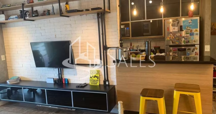 Apartamento à venda na Lapa, São Paulo-SP: 3 quartos, 1 suíte, 2 banheiros, 2 vagas de garagem, 92m² de área.