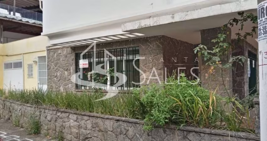 Imperdível: Casa de 5 quartos na Vila Mariana, São Paulo-SP, com 221m² e 2 vagas de garagem.