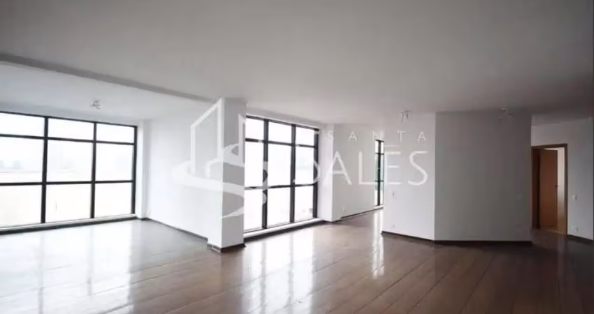 Apartamento de luxo no Real Parque: 3 quartos, 3 suítes, 4 banheiros, 3 vagas, 237m². Confira!