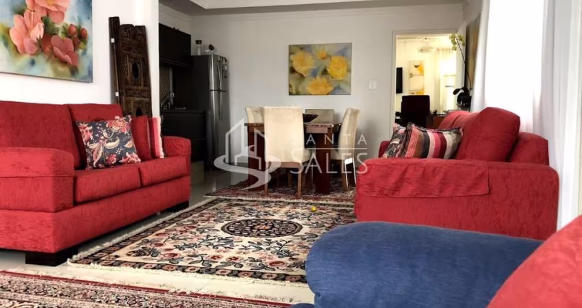 Espetacular casa à venda em Indianópolis, São Paulo-SP: 3 quartos, 3 suítes, 2 salas, 2 banheiros, 3 vagas, 375m²