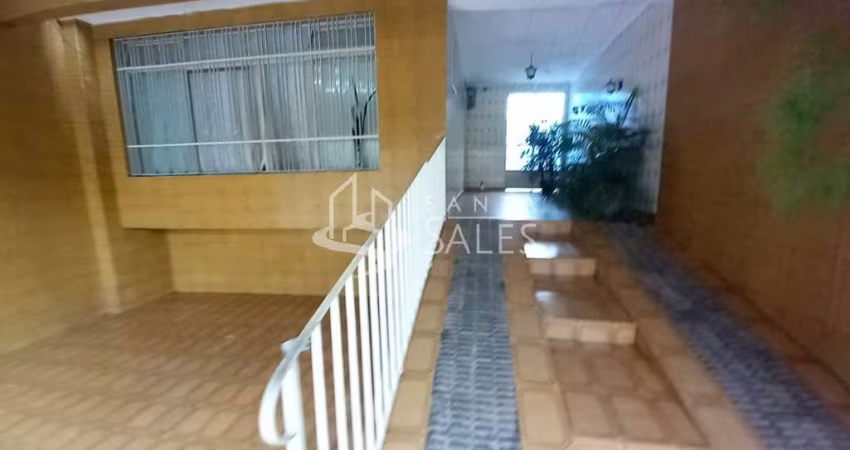 Casa à venda em São Paulo - Vila Carrão: 3 quartos, 1 suíte, 1 banheiro, 3 vagas, 160m² de área. Imperdível!