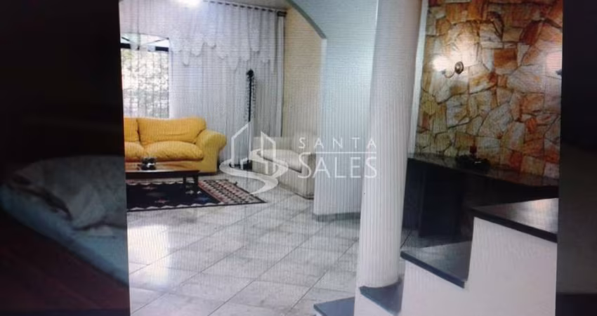 Oportunidade imperdível: Casa à venda em São Paulo-SP, no bairro Jardim João XXIII, com 3 quartos, 3 suítes e 150m² de área.