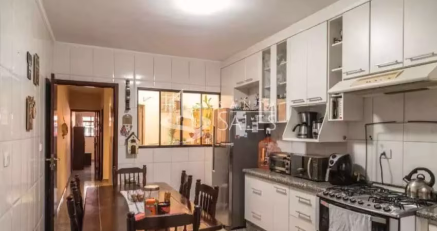 Imperdível: Casa à venda em São Paulo-SP, Vila Guilhermina! 3 quartos, 1 suíte, 1 sala, 1 banheiro, 2 vagas, 120m² de área.