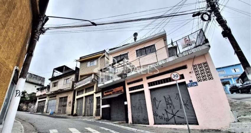 Oportunidade única! Casa assobradada com 4 quartos e 3 vagas de garagem no Jardim Tremembé, São Paulo-SP