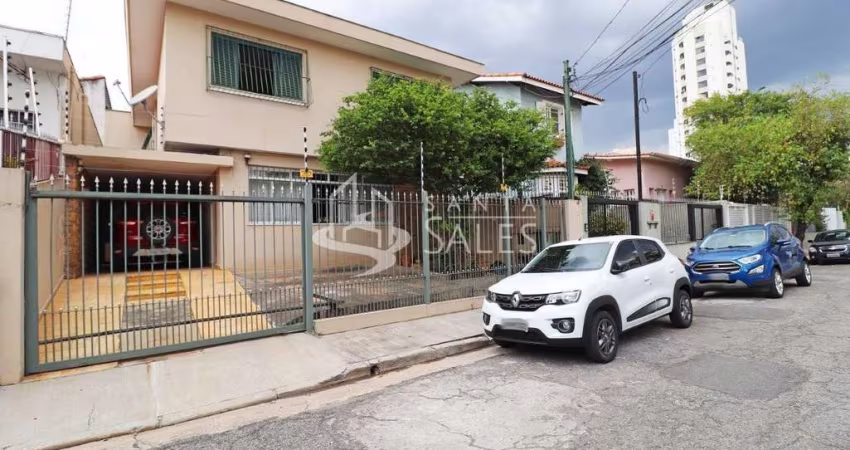 Oportunidade! Casa à venda em São Paulo-SP, Campo Belo, 4 quartos, 2 suítes, 1 sala, 2 banheiros, 4 vagas de garagem, 250m².