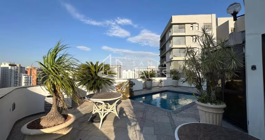 Cobertura de luxo em Moema: 3 quartos, 3 suítes, 7 salas, 6 banheiros, 7 vagas de garagem, 472m² de área. Confira!