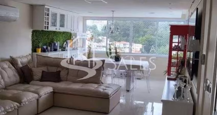 Venda de Apartamento de 3 Quartos na Aclimação, São Paulo-SP: 146m², 1 Suíte, 1 Vaga!