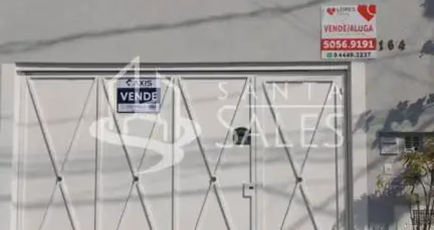 Imperdível oportunidade! casa para venda ou locação na aclimação, são paulo-sp. 3 quartos, 1 suíte, 2 salas, 4 banheiros, 4 vagas de garagem.