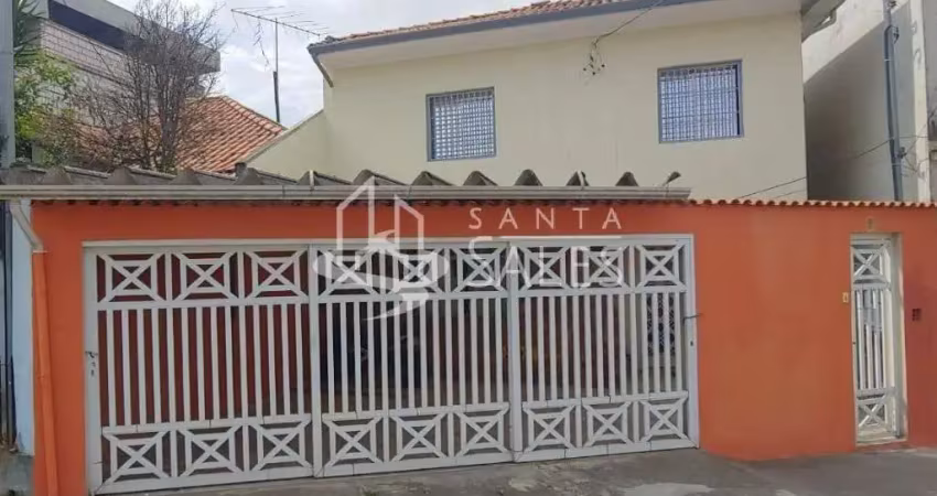 Um sobrado incrível, com 3 quartos amplos, sendo 2 suítes, perfeito para você e sua família.