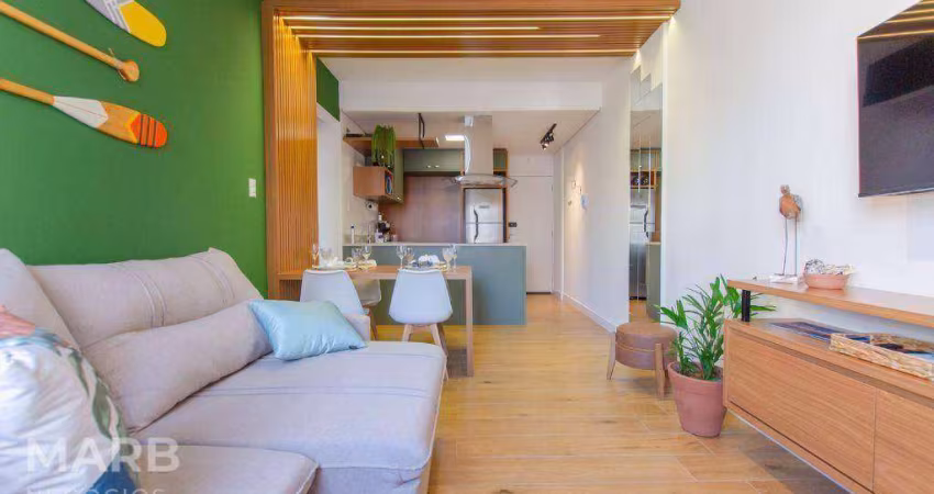 Apartamento com 2 dormitórios à venda, 50 m² por R$ 615.000,00 - Centro - Florianópolis/SC