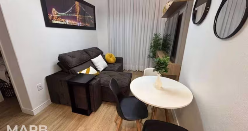 Apartamento com 3 dormitórios à venda, 65 m² por R$ 650.000,00 - Centro - Florianópolis/SC
