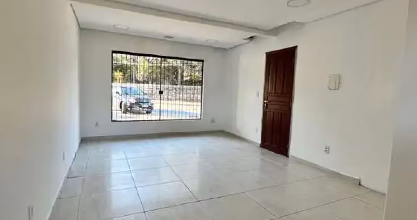 Sala comercial para alugar na Rua Auroreal, 810, Campeche, Florianópolis