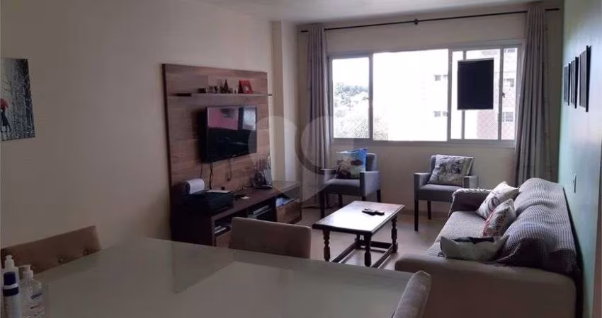 Apartamento com 3 quartos à venda em Bigorrilho - PR
