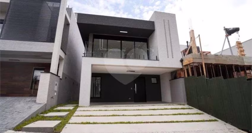 Condomínio com 4 quartos à venda em Santa Cândida - PR