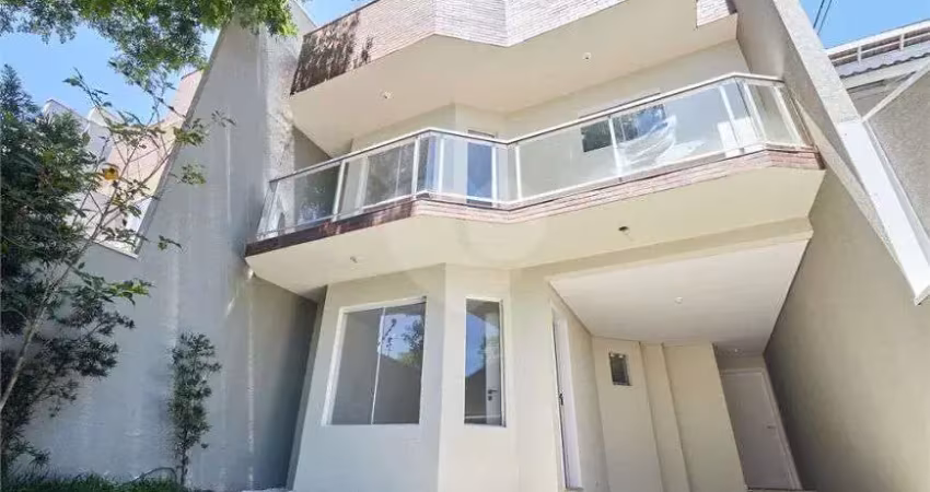 Casa com 4 quartos à venda na Rua Maria Antônia Silva, 67, Abranches, Curitiba