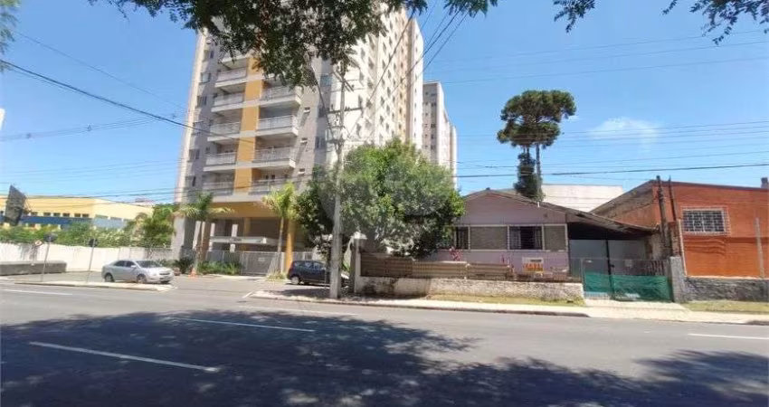 Terreno à venda em Capão Raso - PR