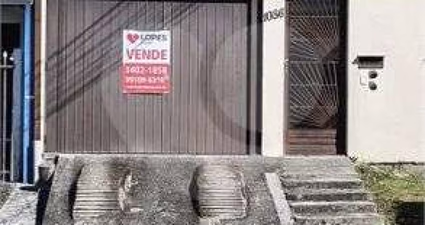 Sobrado com 3 quartos à venda em Bairro Alto - PR