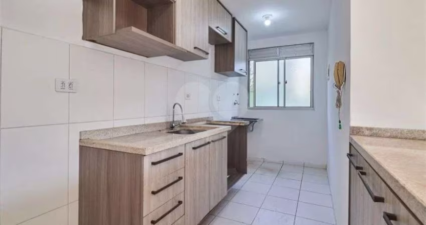 Apartamento com 2 quartos à venda em Xaxim - PR