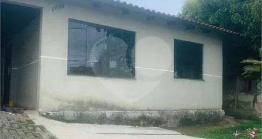 Casa com 3 quartos à venda em Santa Cândida - PR