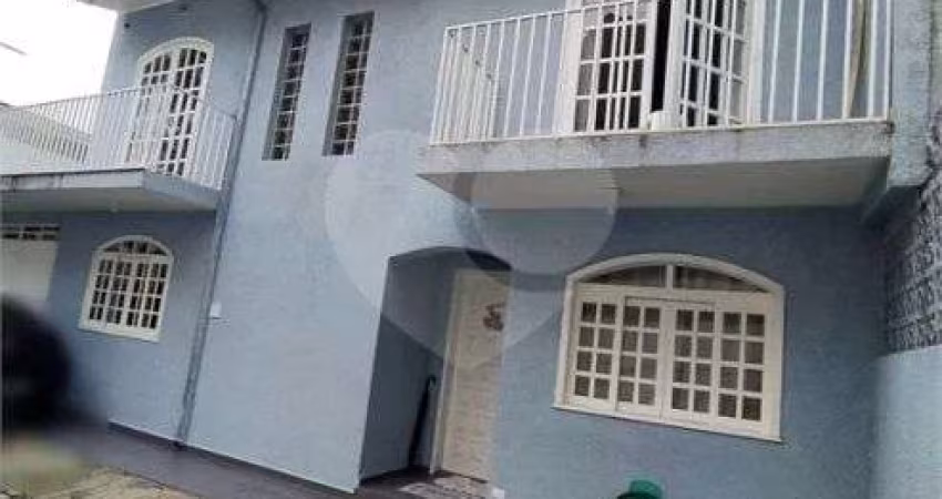 Condomínio com 4 quartos à venda em Mossunguê - PR