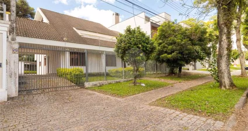 Casa com 7 quartos à venda em Água Verde - PR