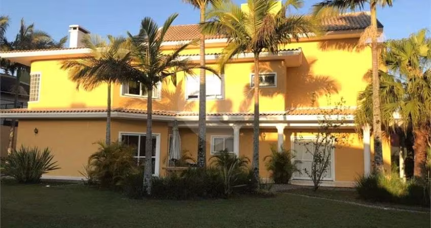 Casa com 5 quartos à venda ou para locação em Santa Felicidade - PR