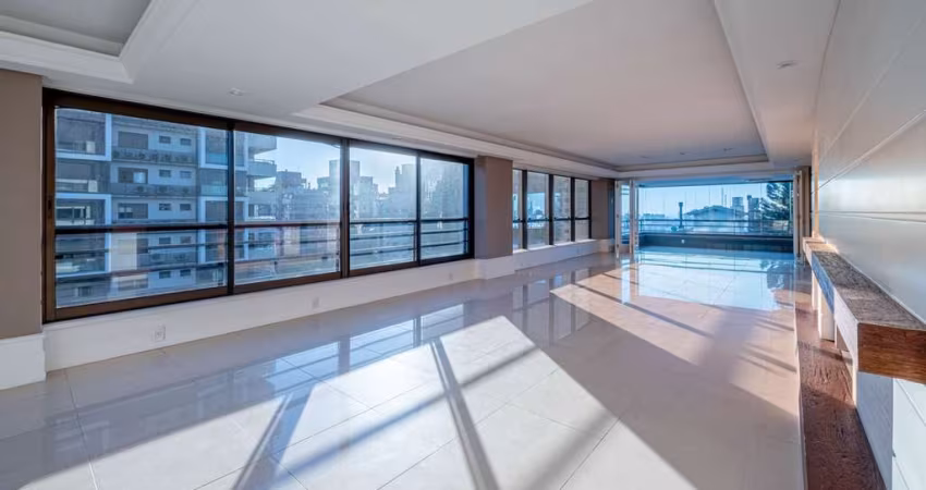 Apartamento com 4 quartos à venda na Rua Comendador Rheingantz, 696, Bela Vista, Porto Alegre