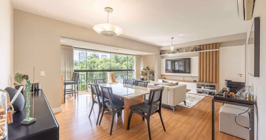 Apartamento com 3 quartos à venda na Avenida Túlio de Rose, 260, Jardim Europa, Porto Alegre