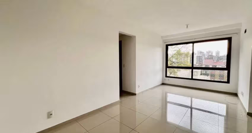 Apartamento com 2 quartos para alugar na Beco Andaraí, 566, Passo da Areia, Porto Alegre