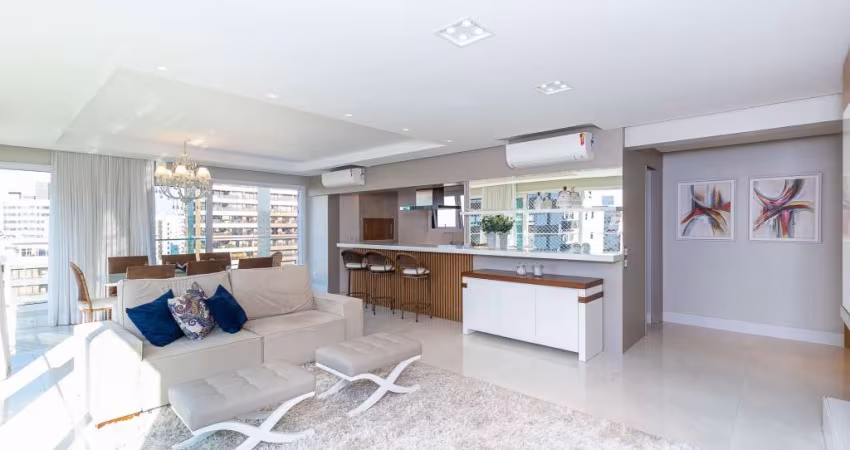 Apartamento com 3 quartos à venda na Avenida Lageado, 1100, Petrópolis, Porto Alegre