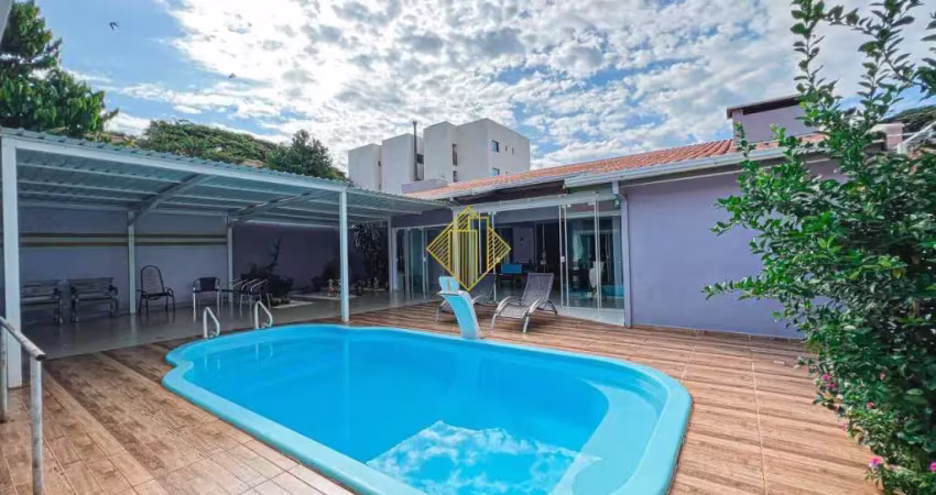 CASA COM PISCINA NO JARDIM SANTA MARIA, 3 SUÍTES + 1 QUARTO TOLEDO-PARANÁ