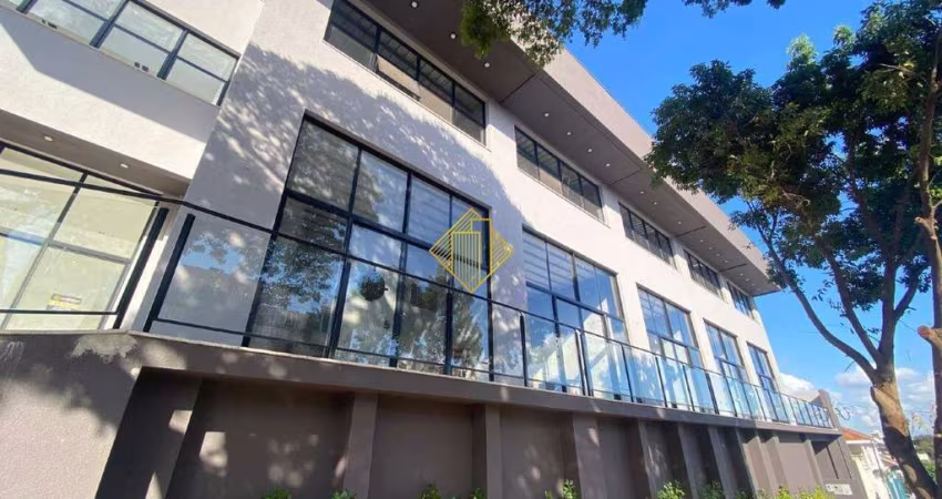 Aluga-se Sala Comercial no Centro