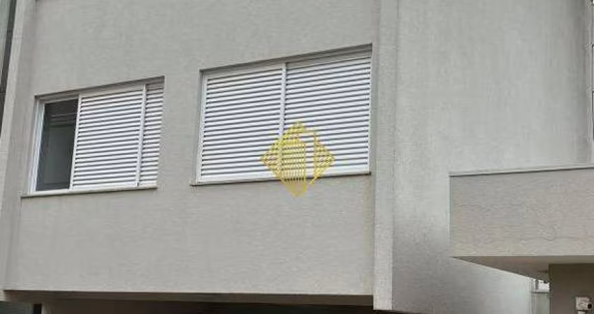 Sobrado à venda, 3 quartos, 2 suítes, 2 vagas, Pioneiros Catarinenses - Cascavel/PR