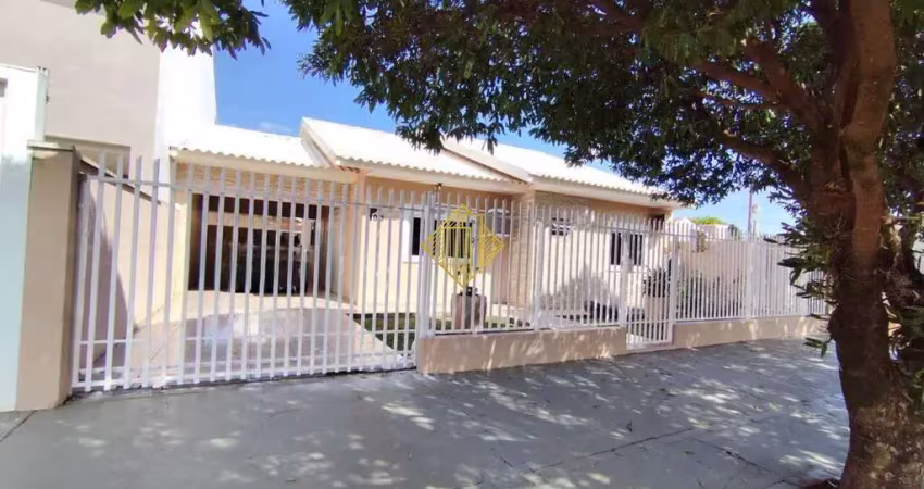 Casa com piscina, 1 suíte e dois quartos para venda no jardim gisela em toledo - paraná