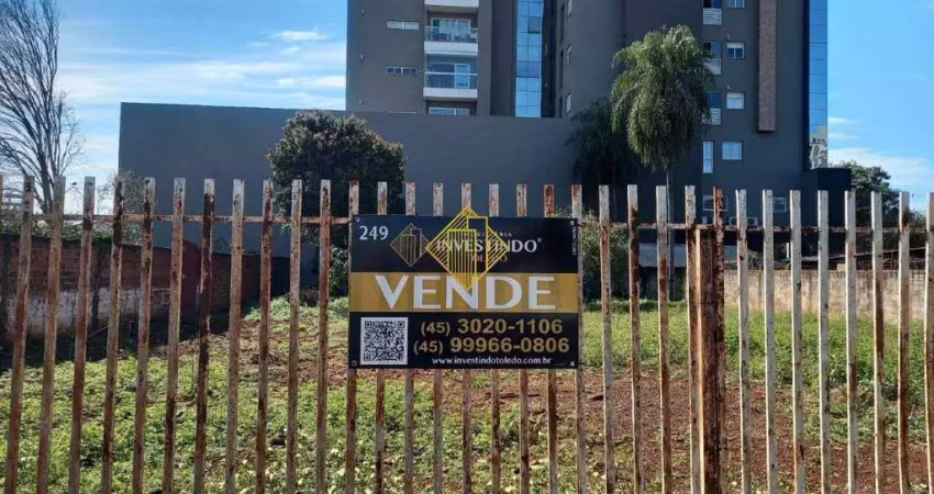 Terreno na villa industrial proximo ao supermercado primato toledo parana